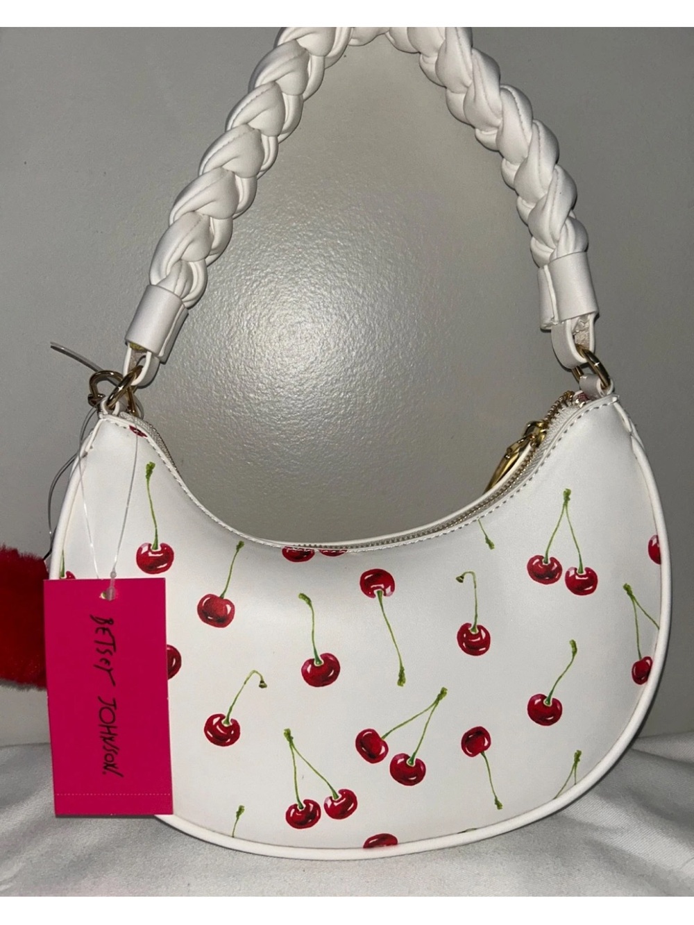 NEW! NWT BETSEY JOHNSON XONORTHY Small Cherry Print Woven Shoulder Bag White - Picture 5 of 7